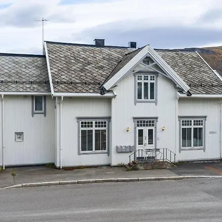 Daire North Estate Skolegata - - Spacious