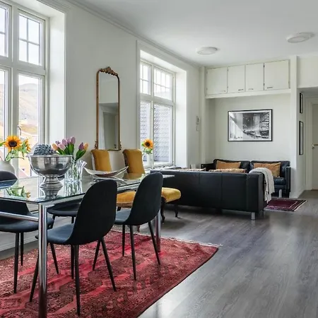 Apartamento North Estate Skolegata - - Spacious Tromsø